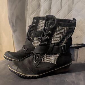 Sorel Boots.   Size 7.5.